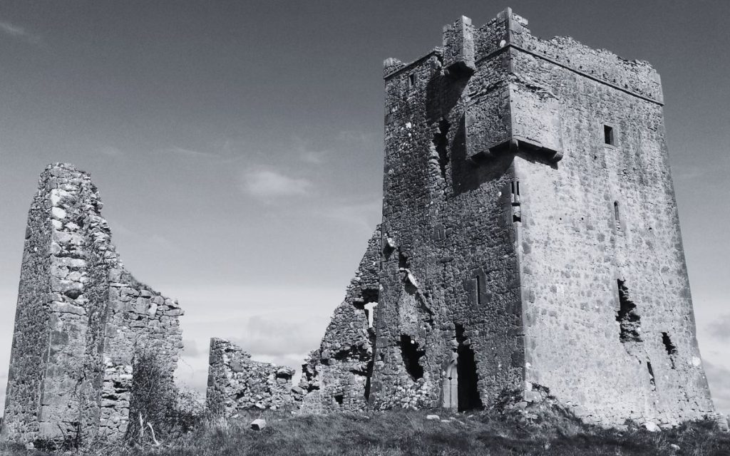 Haunted Srah Castle: Whispering Walls of Offaly 1 Srah Castle Offlay