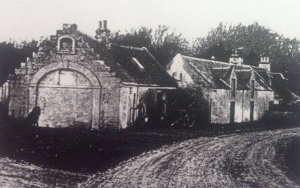 Haunting Secrets of Hunters Tryst, Edinburgh