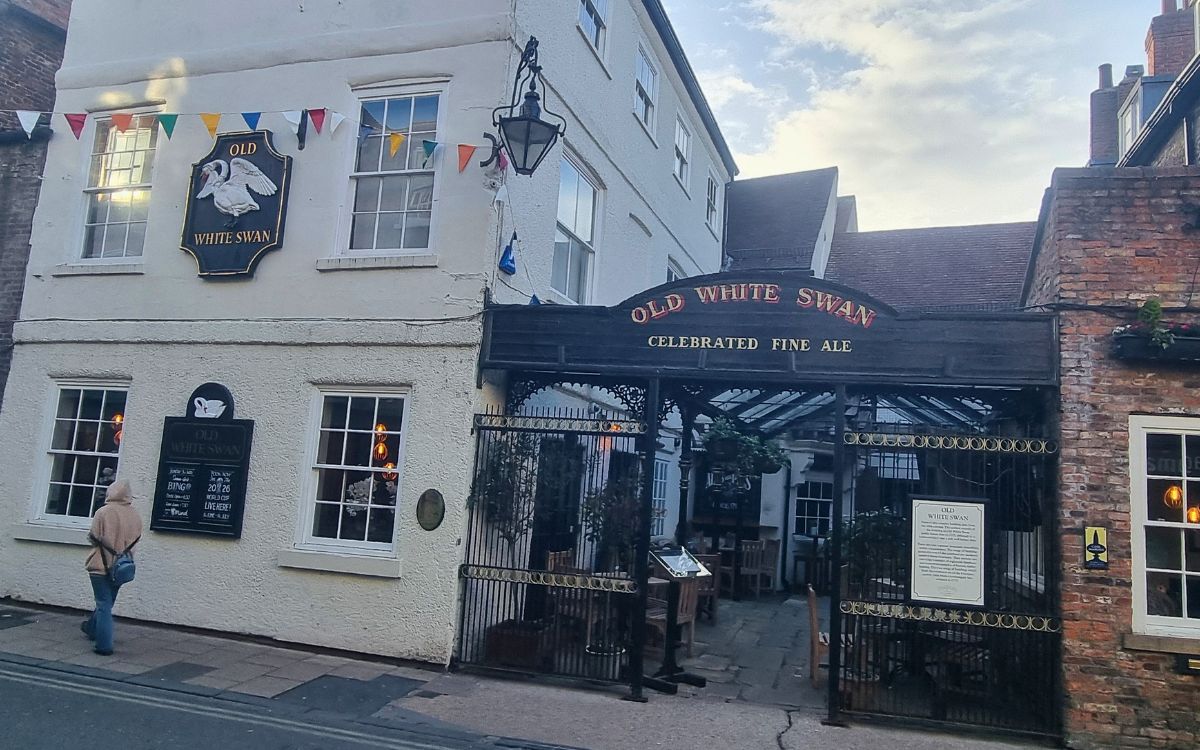 Old White Swan Inn Exterior