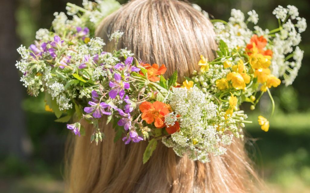 How to Celebrate the Magic of Midsummer 2 Midsummer