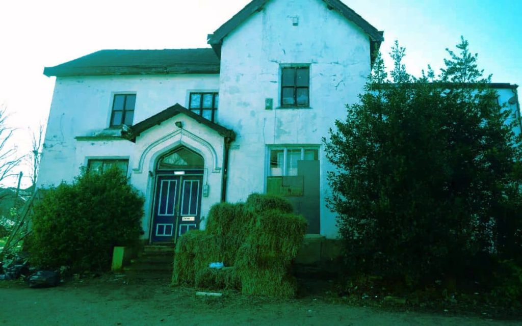 Antwerp Mansion: Manchester's Graffiti-Scarred Haunted Mansion 1 Antwerp Mansion