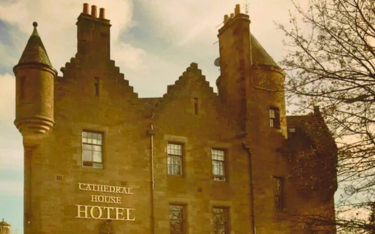 Cathedral House Hotel