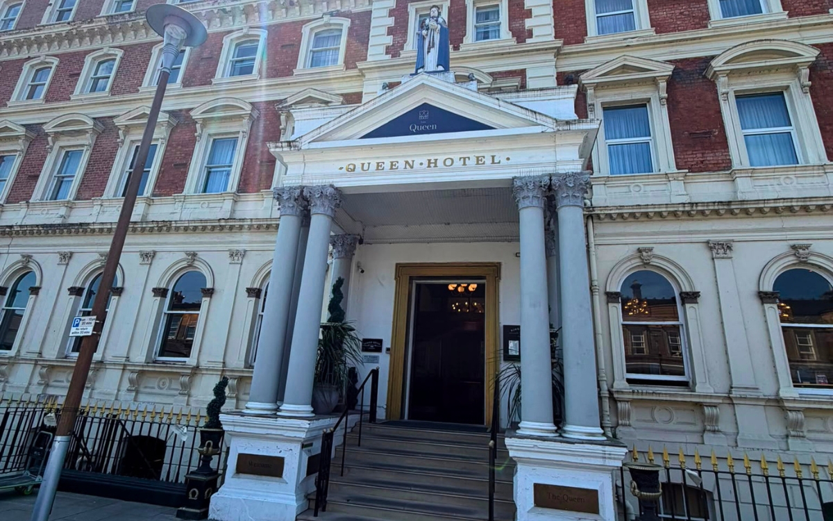 Queen Hotel Chester Main