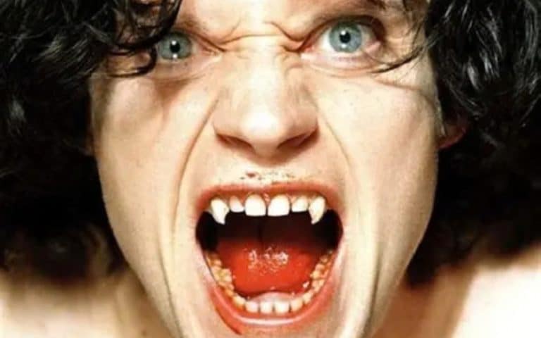 Marc Warren as Count Dracula in the BBC’s Dracula 2006.