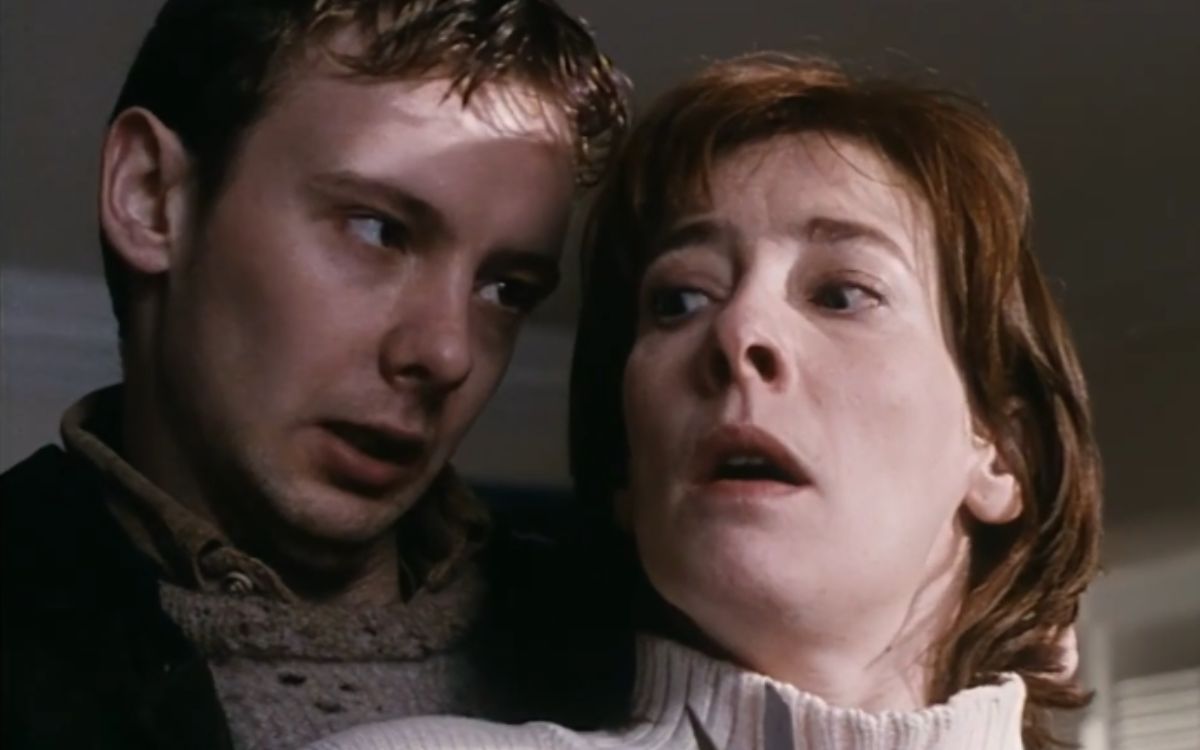 Chiller (1995): Here Comes the Mirror Man TV REVIEW