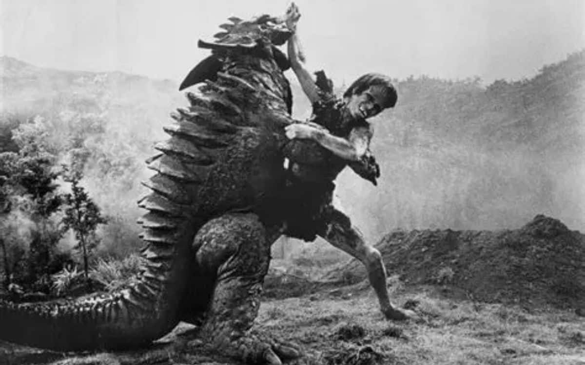 Frankenstein Conquers the World (1965) REVIEW
