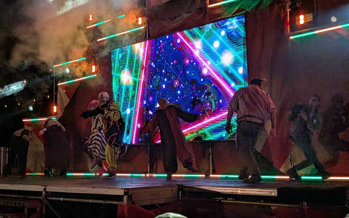 FEAR at Avon Valley 2026 REVIEW: braving Malefica alone 1 Costumed Titans of Terror performers on stage at FEAR at Avon Valley 2026.